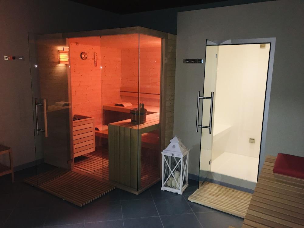 Best Quality Hotel La Darsena Moncalieri Exterior photo