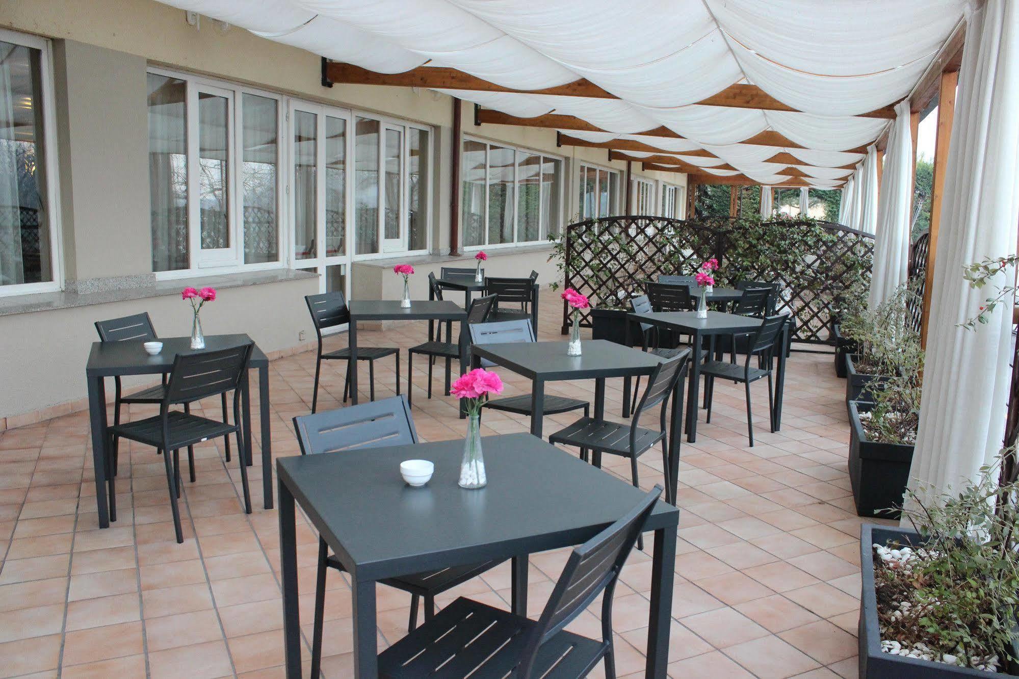Best Quality Hotel La Darsena Moncalieri Exterior photo